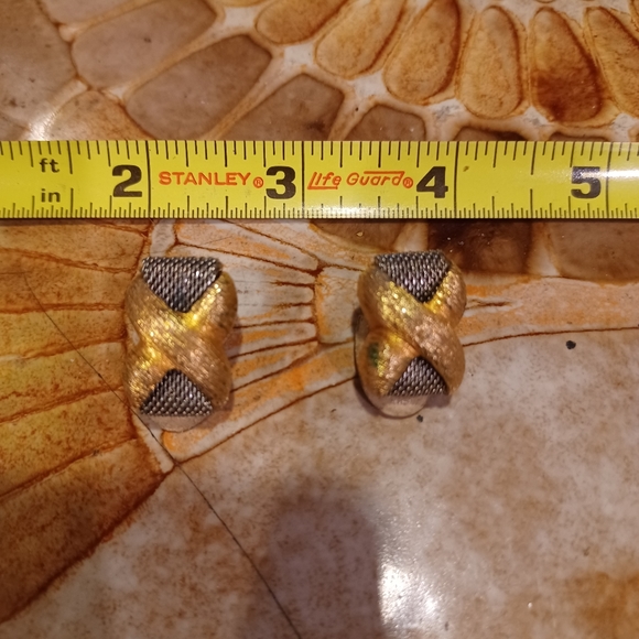 11 pairs of various earrings nine posts one hook two clip-ons - Picture 4 of 13